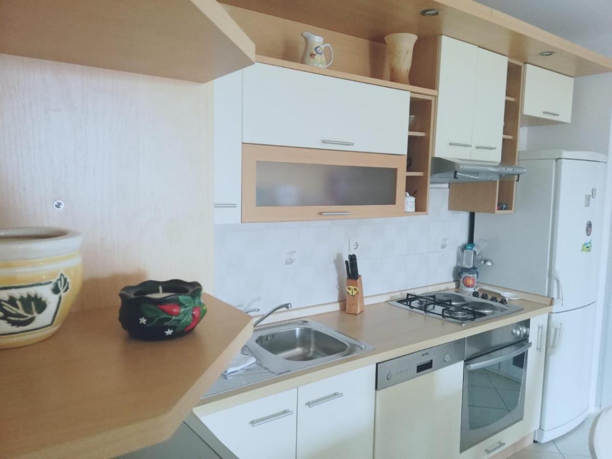Apartment Mia - Spacious Apartment On 85 M2 With Beautiful Sea View Trogir Luaran gambar