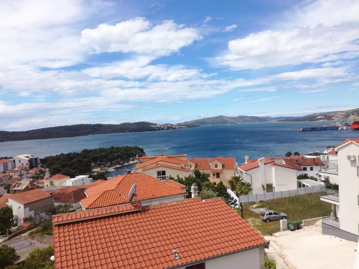 Apartment Mia - Spacious Apartment On 85 M2 With Beautiful Sea View Trogir Luaran gambar