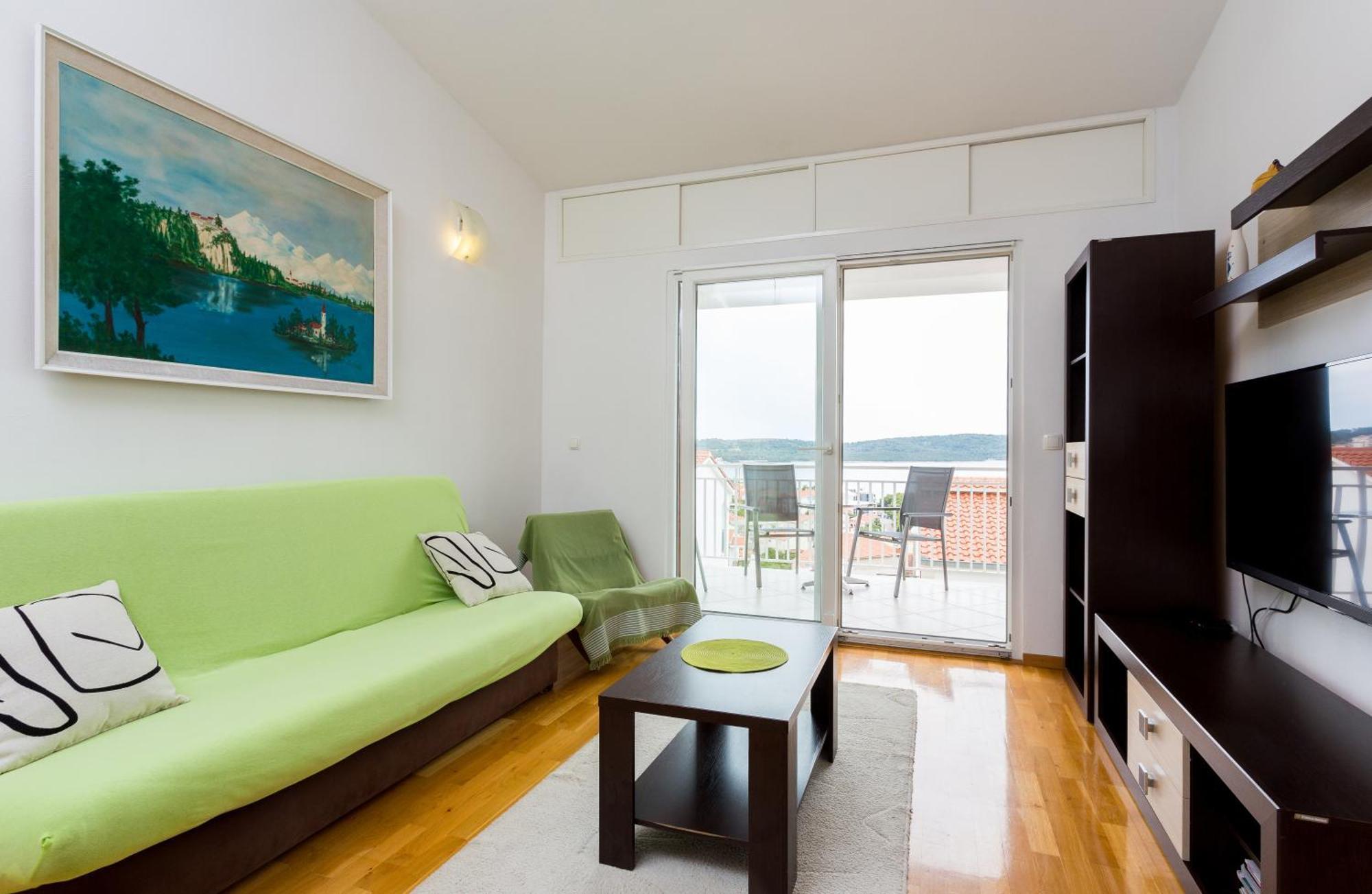 Apartment Mia - Spacious Apartment On 85 M2 With Beautiful Sea View Trogir Luaran gambar